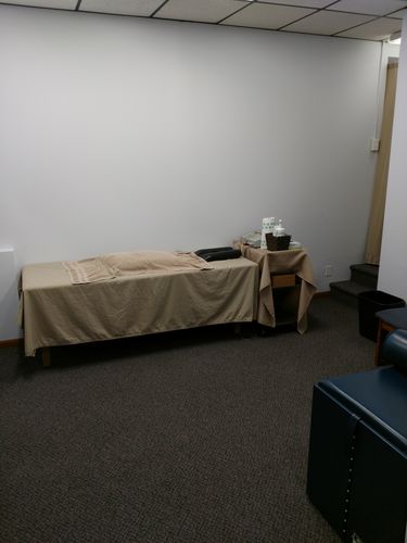 Our office also offers several therapies that our doctorsmay choose to implement in your treatment plan. Our chiropractic assistants are trained in the use of each of these therapies.